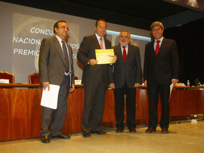 Bodegas César Florido consigue por tercer año consecutivo el galardón Mezquita de Oro con su Moscatel de Pasas.-