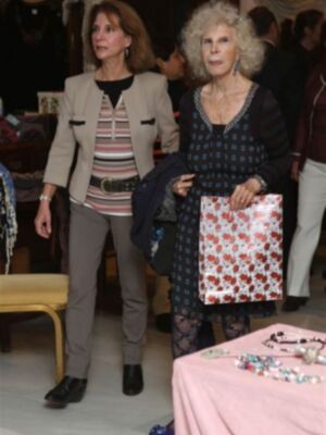 La Infanta Doña Pilar inaugura la XXV edición del rastrillo nuevo futuro 