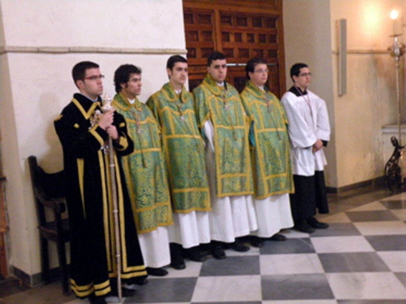 Galería del Altar y Quinario de la Hermandad de la Siete Palabra