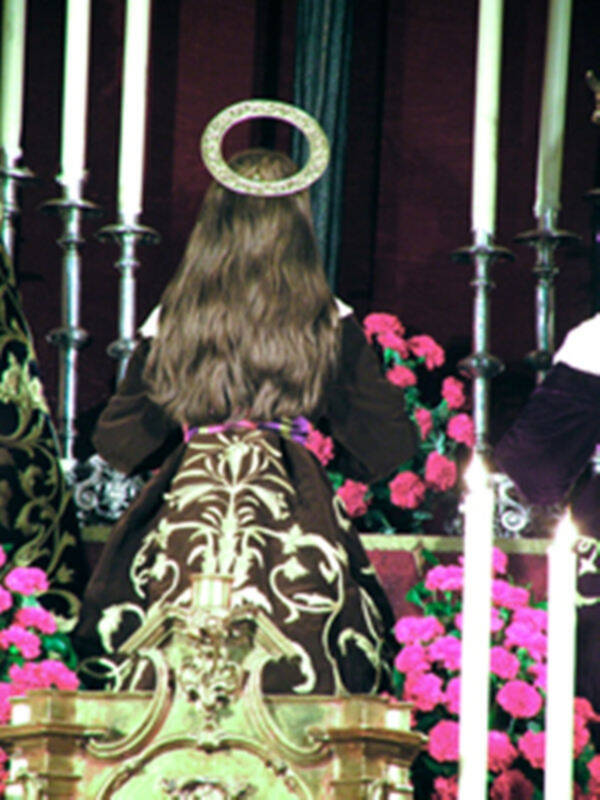 Galería del Altar y Quinario de la Hermandad de la Siete Palabra