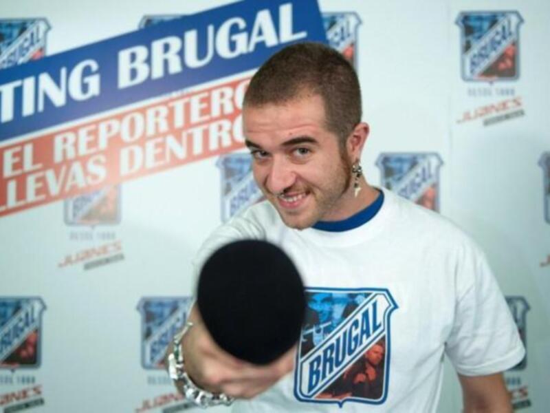 Un sevillano elegido ganador del casting de ron Brugal para convertirse en la sombra de Juanes este verano 