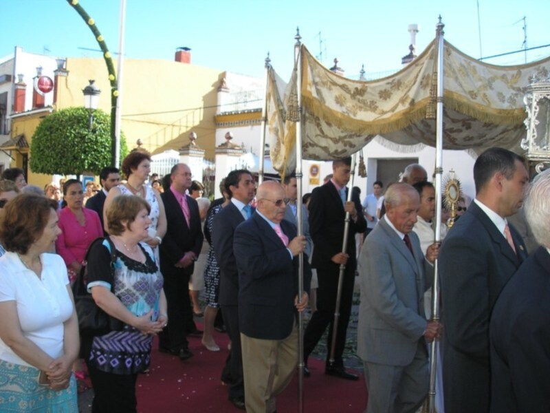 Gines celebra este jueves el Corpus Christi, una de las dos fiestas locales del municipio