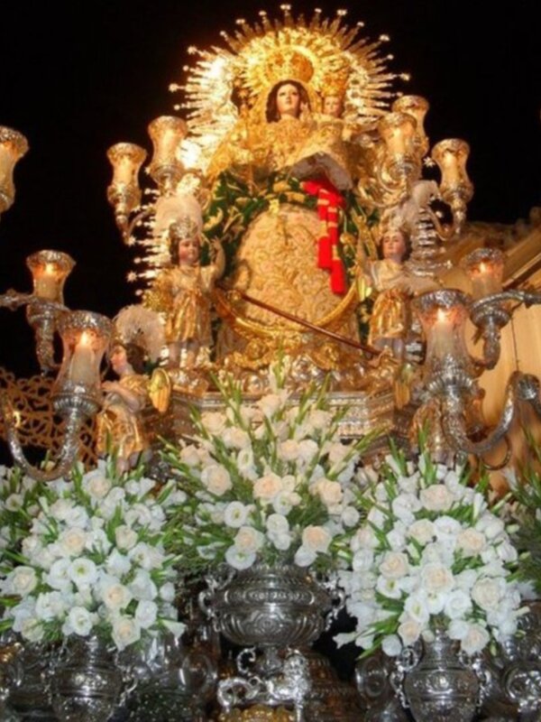 La Patrona de Carrión se trasladó a la Parroquia‏