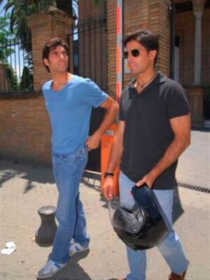 Fran y Cayetano Rivera muy preocupados por la salud de su tía Belén tuvieron que ingresarla de urgencia por una recaída