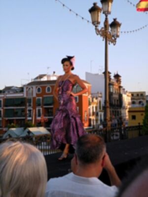 Moda sobre puente de Triana