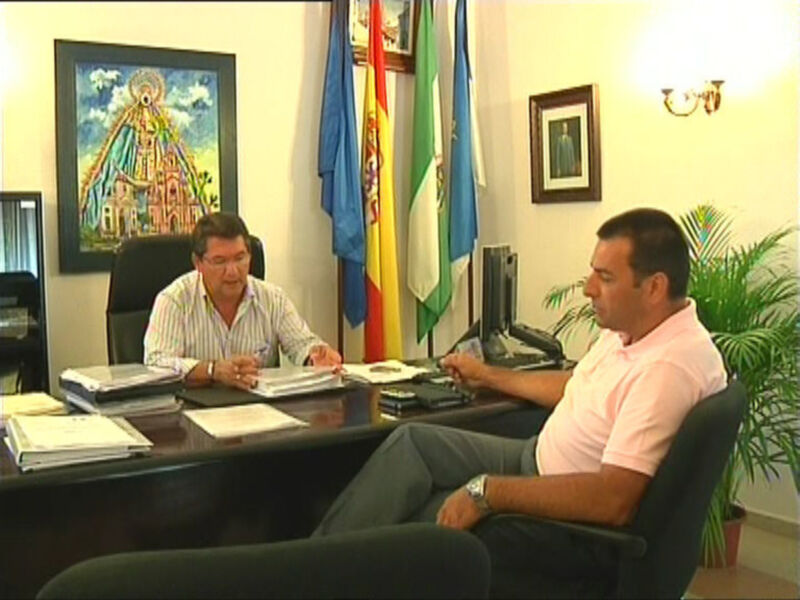 Antonio Peña mantiene una reunión de contacto con el presidente del CSI-CSIF(Chipiona)