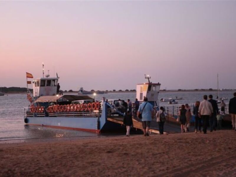 Zapatero comienza en Sanlúcar sus vacaciones