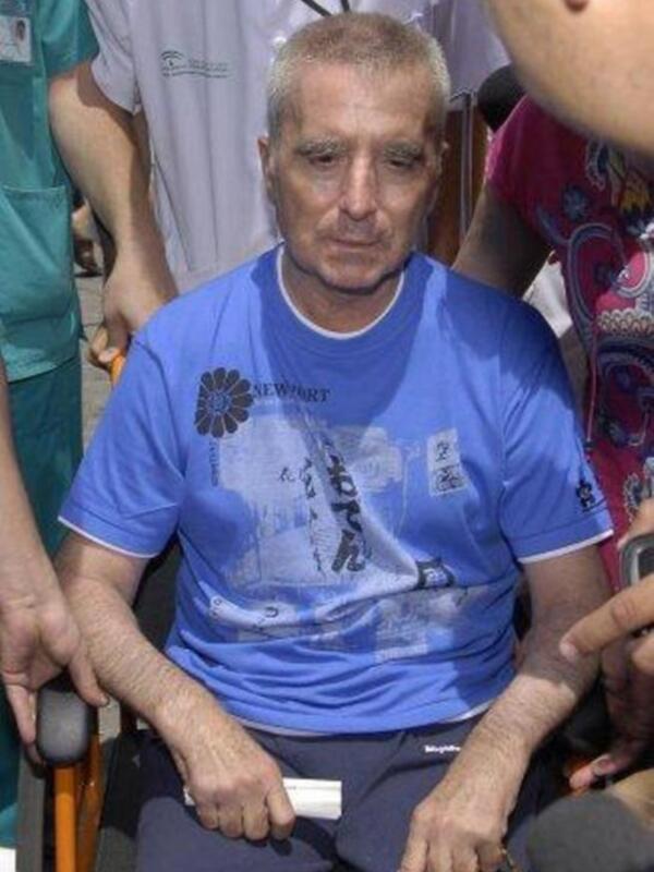 Ortega Cano sigue en silla de ruedas y tendrá que ser operado de nuevo el 14 de septiembre en Sevilla, esta vez de colon   