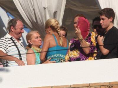 Rosa Benito aclamada como una auténtica estrella en Chipiona