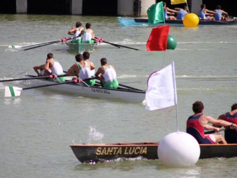 El Náutico Sevilla se exhibe en el Campeonato de Andalucía de yolas