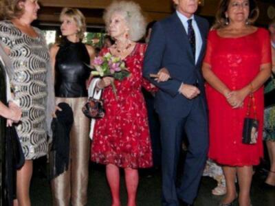 La Duquesa de Alba y Alfonso Díez, en su último acto público como solteros