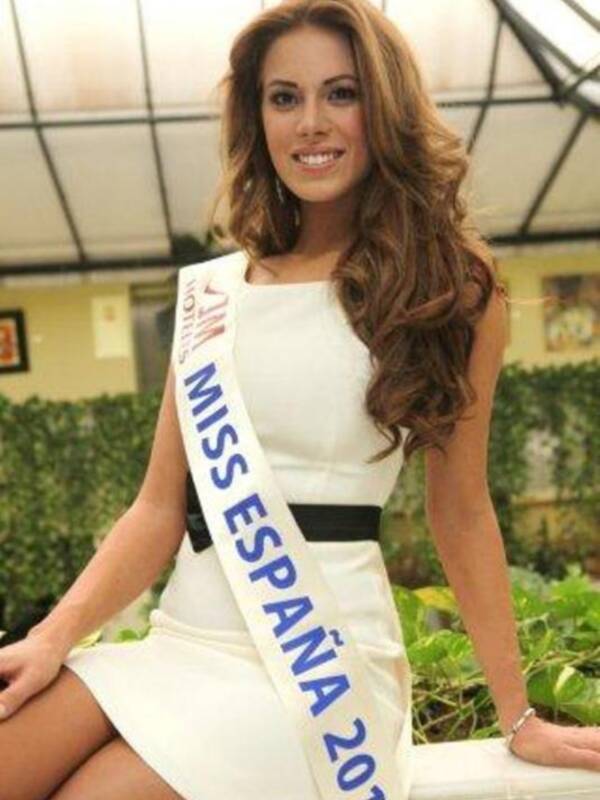 Miss España 2011, Andrea Huisgen comienza su reinado