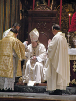 Juan José Asenjo, Arzobispo de Sevilla, presidio la Función Solemne a Jesús de Pasión