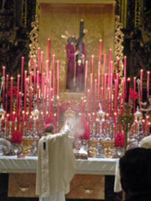 Juan José Asenjo, Arzobispo de Sevilla, presidio la Función Solemne a Jesús de Pasión