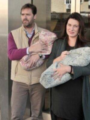 Alejandra Osborne ya tiene a sus mellizos en su casa sevillana