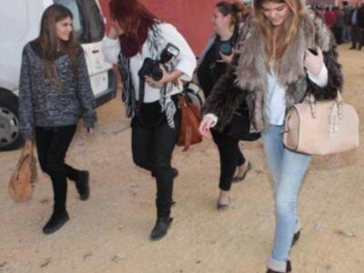 Eva González fue a la plaza a ver torear a su novio Cayetano 