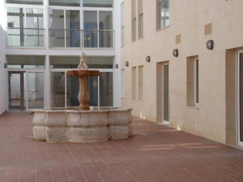 Cáritas y Fundación Gerón firman el convenio para la apertura de la residencia Virgen de Belén de Osuna
