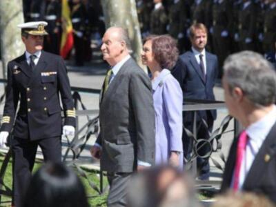Los reyes celebran en Cádiz en bicentenario de la Constitución junto al presidente del gobierno