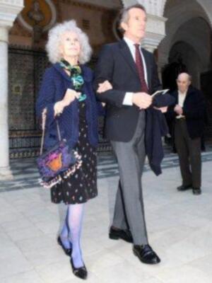 Los duques de Alba asisten al pregón del costalero que dio Rafael Peralta