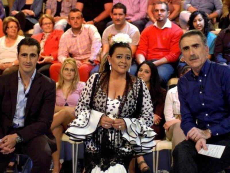 María del Monte y José Mercé con Juan y Medio en menuda noche de feria de Sevilla 