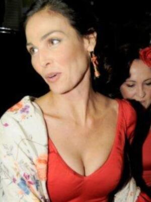 Numerosos personajes conocidos en Feria de Sevilla 2012