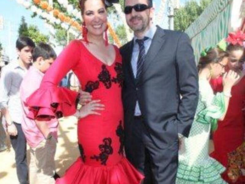 Numerosos personajes conocidos en Feria de Sevilla 2012