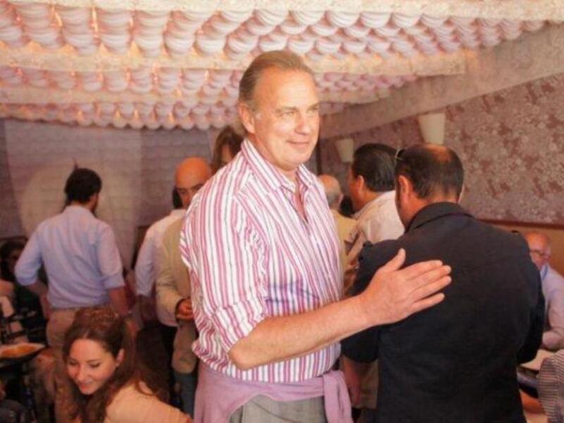 Numerosos personajes conocidos en Feria de Sevilla 2012