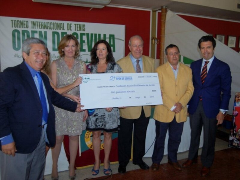 Todo listo en el Club Náutico para el XXI Open de Sevilla-Memorial Ricardo Villena de tenis