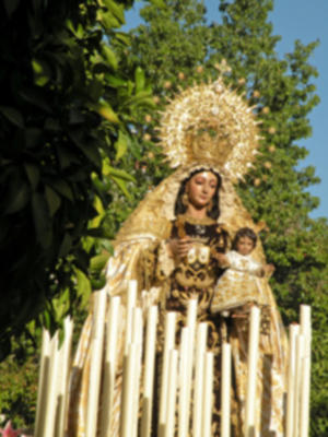 Medio siglo de devoción de todo un barrio, la huerta del Carmen.