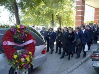 Curro Romero y Michel, despiden a un buen amigo el ganadero Gabriel Rojas