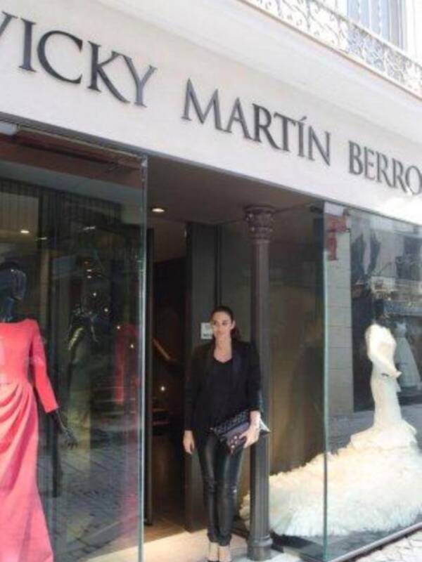 Vicky Berrocal  abre tienda en Sevilla, aunque se ha ido a vivir a Madrid