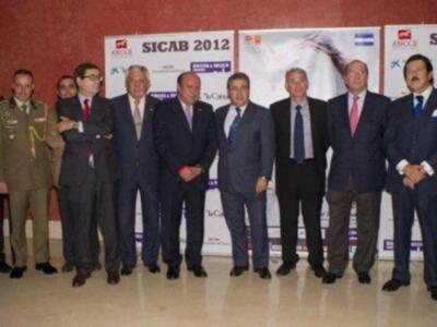 Carmen Martínez Bordiú inaugura el salón del caballo en Sevilla