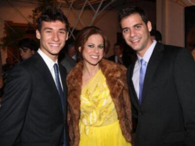 Alfonso Díez ejerce de duque de alba y entrega premio a Bo Derek