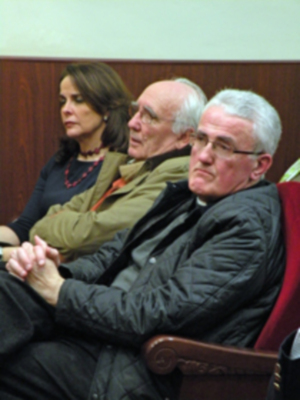  Sevilla.El Ateneo reconoció la labor de Caritas Diocesana con  la medalla de Oro  de su instituición.