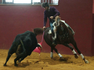 Ventura padre e hijo entrenan juntos en la finca de Bohórquez