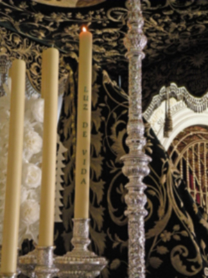 El paso de la Virgen de las Angustias de Alcalá del Río, llevará un cirio de los donantes de Órganos.