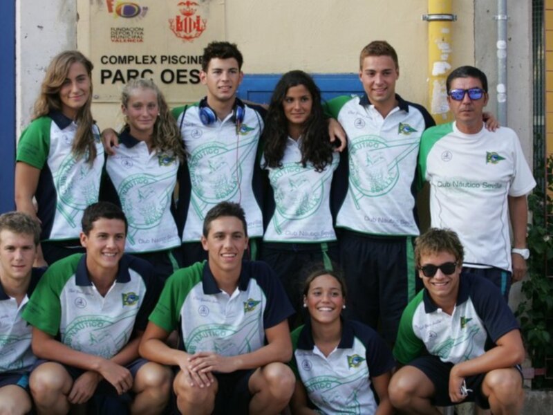 El Náutico Sevilla, campeón de España júnior de verano de natación
