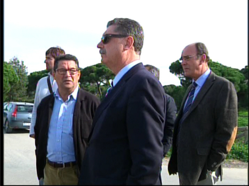 A punto de finalizar los trabajos de la Vía Verde los ciudadanos ya hacen uso de la misma(Chipiona) 