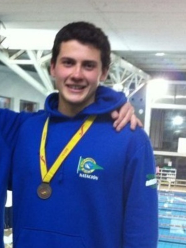 Antonio Contreras, campeón de Andalucía de larga distancia en piscina corta
