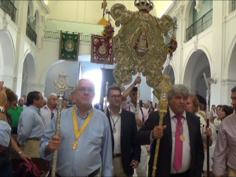 200 personas participaron en la misa oficial anual en Almonte de la Hermandad del Rocío de Chipiona