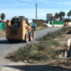 Chipiona pone a punto arroyos, cauces y caminos con el refuerzo de efectivos del Plan de Empleo Joven