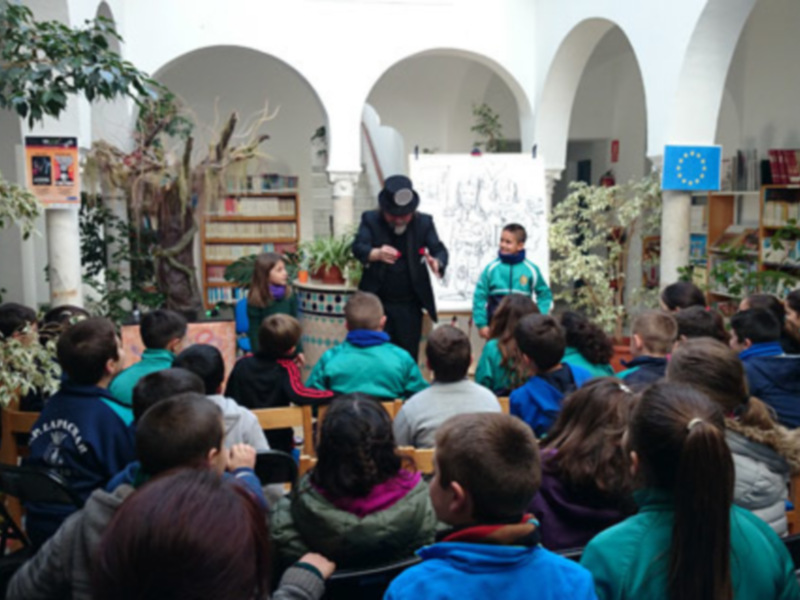 Un taller literario sobre Lorca y una actividad de cuentacuentos cerraron el DECOC 2014 con un total de 21 actividades