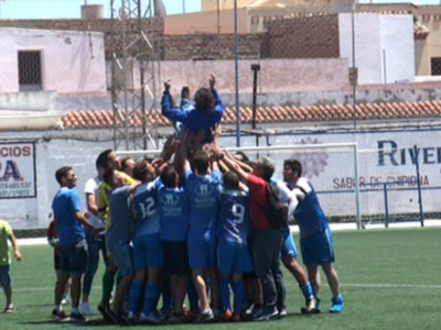 El Chipiona jugará un año más en primera andaluza tras vencer en la última cita de la temporada