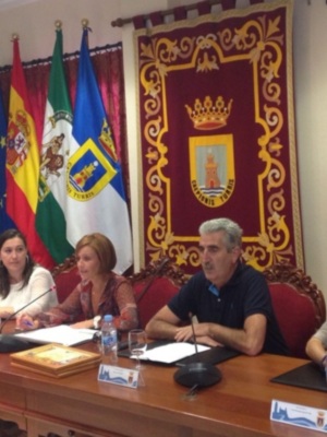 Un acto académico abre el curso escolar homenajeando a los docentes que se jubilan(Chipiona)