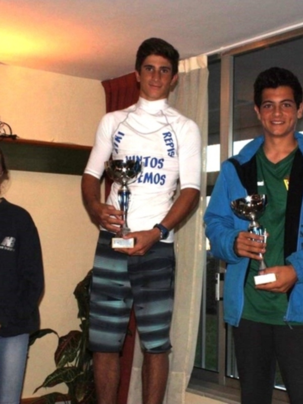 Los favoritos cumplen en el XX Trofeo Club Náutico Sevilla de tablas a vela
