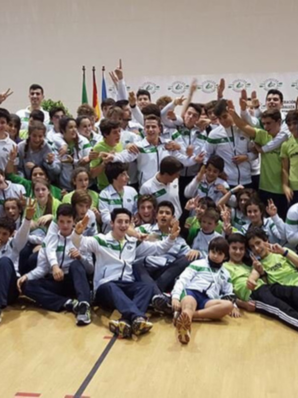 El Club Náutico Sevilla, campeón de Andalucía de remoergómetro