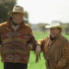 Bertín visita la casa de su hermano Arévalo para compartir con él su charla más íntima en En la tuya o en la mía