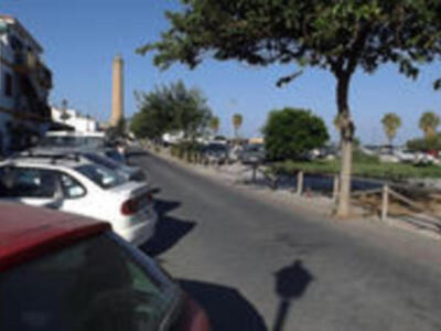 Falta de gestión del gobierno del PP y desbordamiento de Chipiona durante el verano.