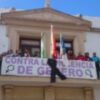 Un crespón negro recuerda a las mujeres fallecidas con motivo de la conmemoración del 25 de noviembre