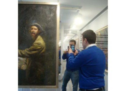 Lienzos sonoros con la Giralda de Sevilla.